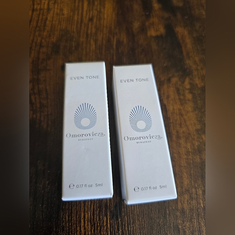 NEW! Omorovicza, Even Tone Serum, 5ml Each, BUNDLE of 2!